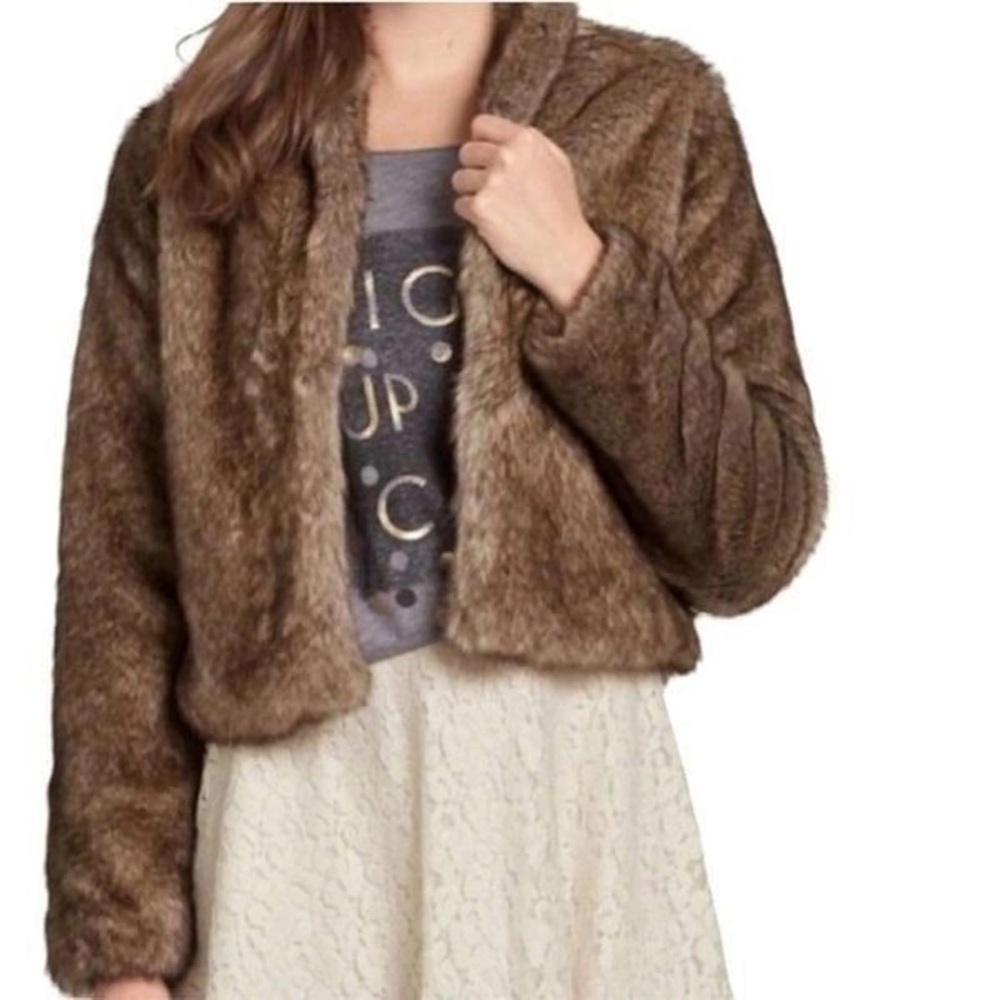 HOLLISTER faux fur jacket